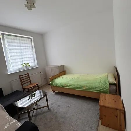 Zwei-zimmer-wohnung 公寓