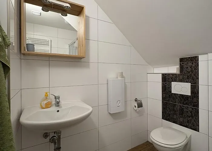 Zwei-zimmer-wohnung *