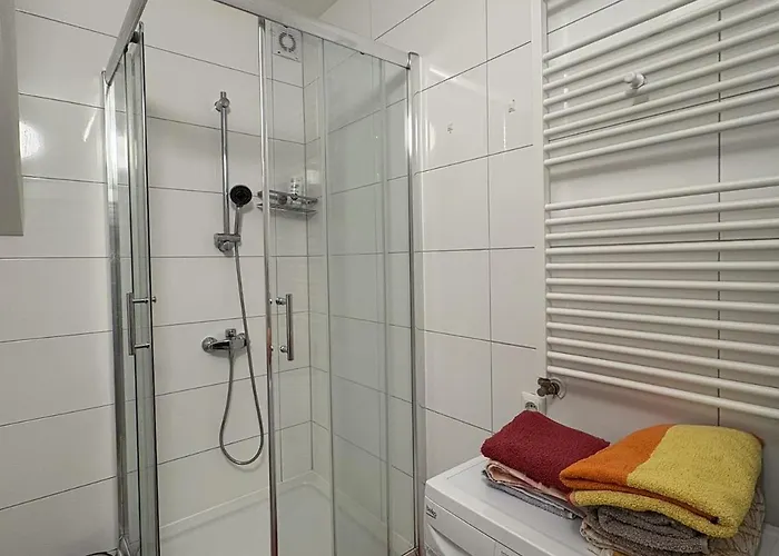 Zwei-zimmer-wohnung * 韦德马尔克